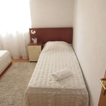Apartment Roko Kastela