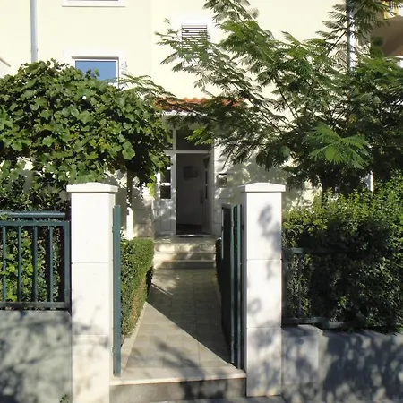 Roko Apartment