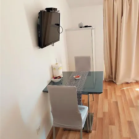 Apartment Roko